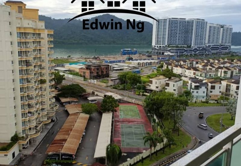 Summerton Condominium