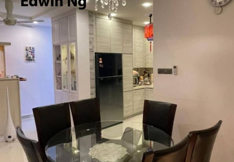 Boulevard Condominium