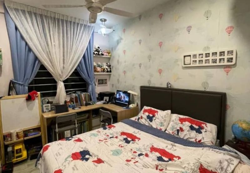 Boulevard Condominium