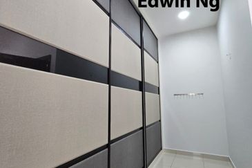 Stramax Residences @ Desaria