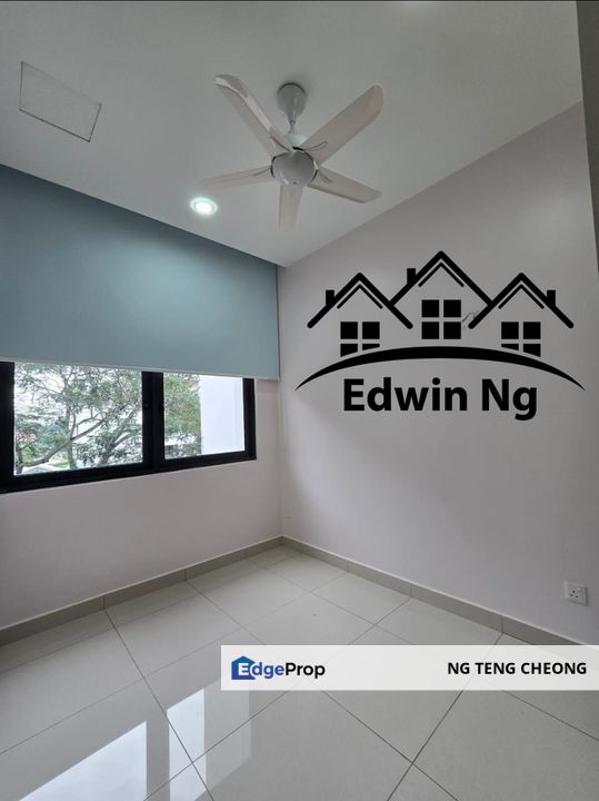 [Gated & Guarded] 3 Storey Terrace House, Fully Renovated at Stramax Residences, Sungai Ara, Penang, Sungai Ara