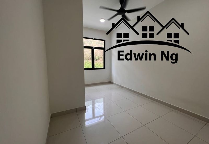 Stramax Residences @ Desaria