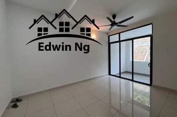 Stramax Residences @ Desaria