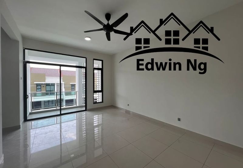 Stramax Residences @ Desaria