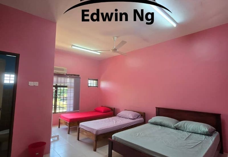 2 Storey Bungalow, Corner Unit at Gertak Sanggul, Good Condition