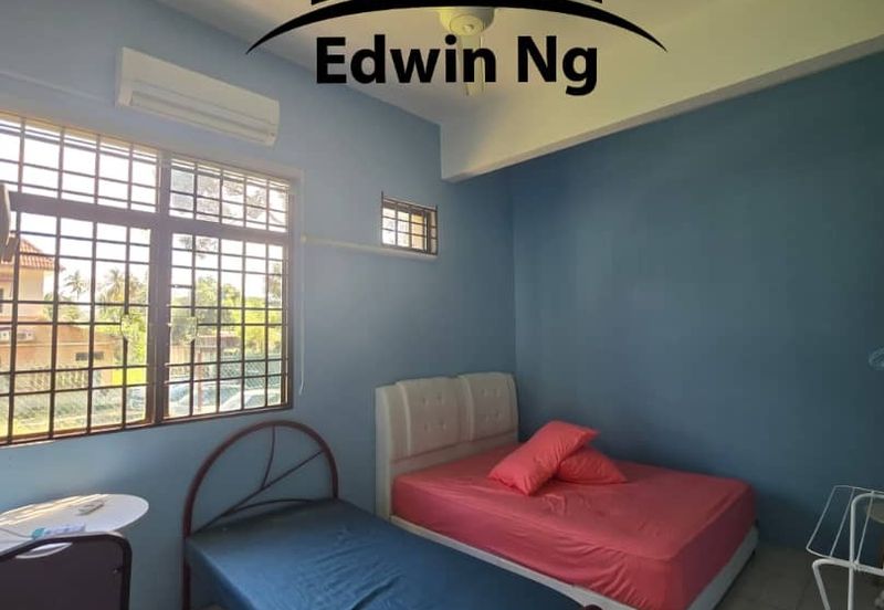 2 Storey Bungalow, Corner Unit at Gertak Sanggul, Good Condition