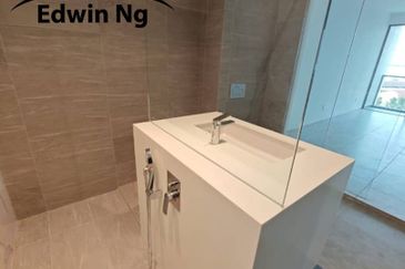 Hinai Heights Luxury Duplex Villa at Tanjung Bungah, Low Density, CCC Obaintaned, 