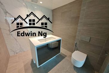 Hinai Heights Luxury Duplex Villa at Tanjung Bungah, Low Density, CCC Obaintaned, 