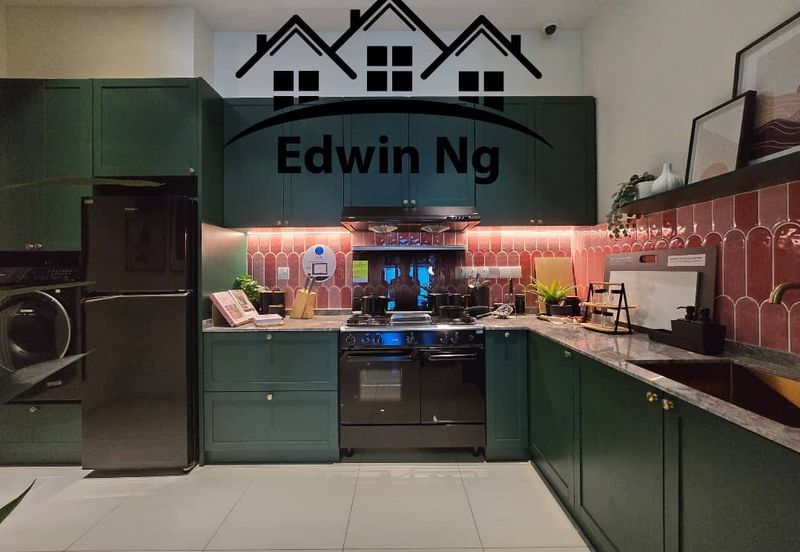 Queens Residences @ Queens Waterfront