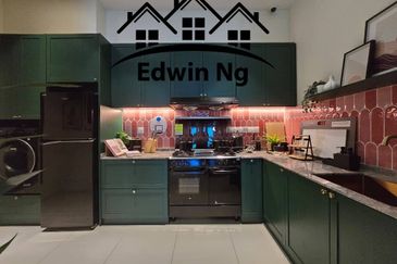 Queens Residences @ Queens Waterfront