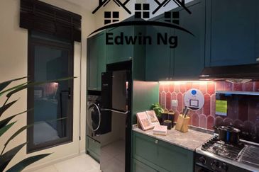 Queens Residences @ Queens Waterfront