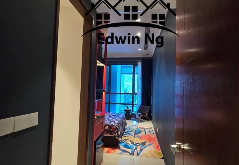 Queens Residences @ Queens Waterfront