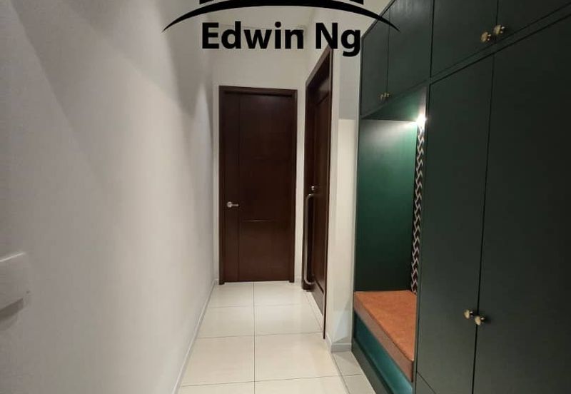 Queens Residences @ Queens Waterfront