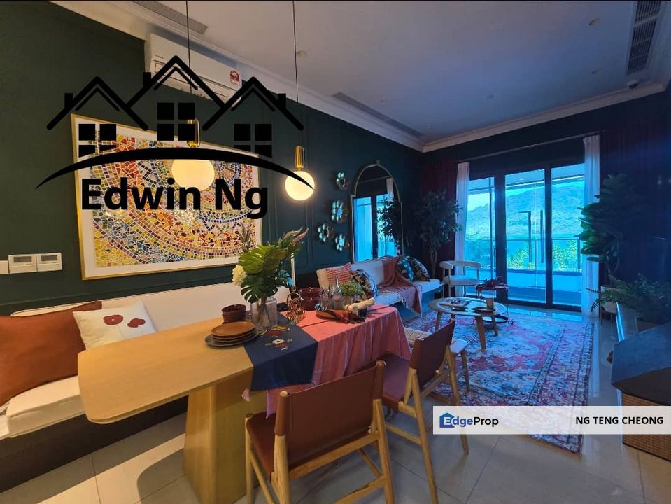 Exclusive Living, QUEENS RESIDENCES Q3 Seafront Condominium @ Queens Waterfront, Bayan Indah, FREEHOLD, Penang, Sungai Nibong