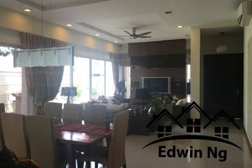 Jalan Seri Tanjung Pinang 2