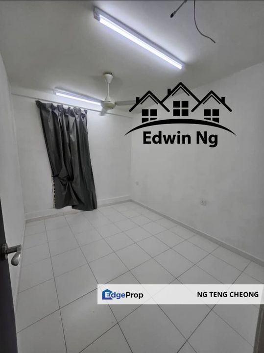 Tri Pinnacle at Tanjung Tokong, Block A, Middle Floor Unit, Unfurnished, 2 Carparks, Penang, Tanjung Tokong
