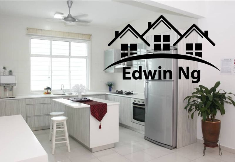 3 Storey Terrace House, Fully Furnished & Renovated at Shamrock Beach Villa, Batu Ferringhi