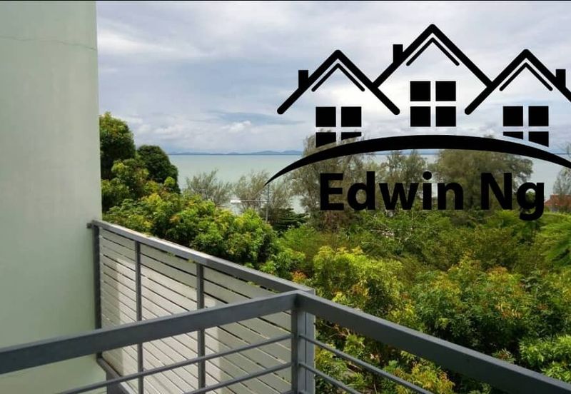 3 Storey Terrace House, Fully Furnished & Renovated at Shamrock Beach Villa, Batu Ferringhi