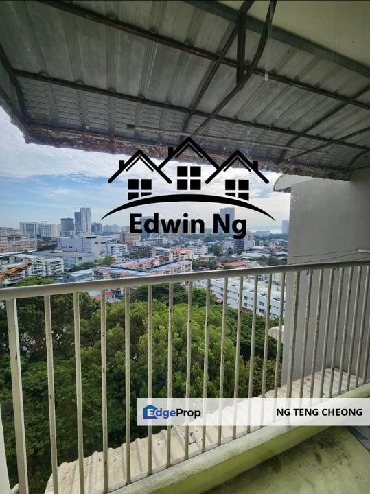 Middle Floor CORNER Unfurnished Unit at Kota Emas Apartment, Jelutong, Penang, Sungai Pinang