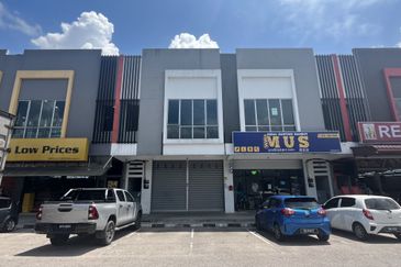For Rent 2 Sty Shop - Next to Mr DIY @ Tanjong Puteri Resort (Near to Johor Port - access via Pasir Gudang Highway, EDL & SDE)