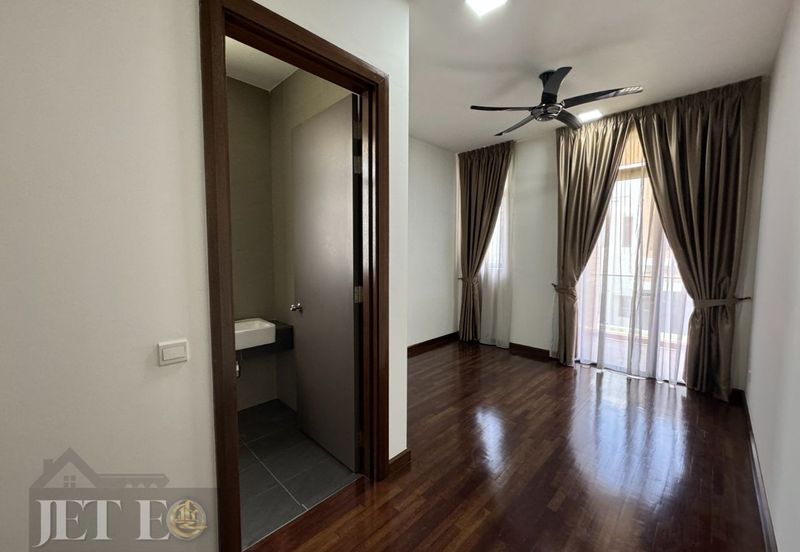 Terraza @ Eco Sanctuary