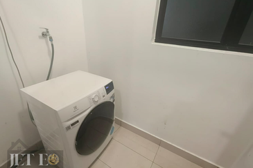 Amber Residence @ twentyfive.7