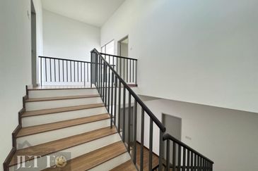 Tropicana Aman Bayan Residences