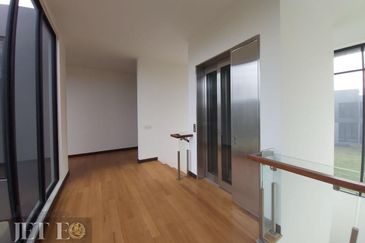 Grandezza @ Eco Sanctuary