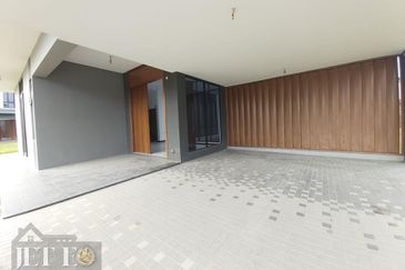 Grandezza @ Eco Sanctuary