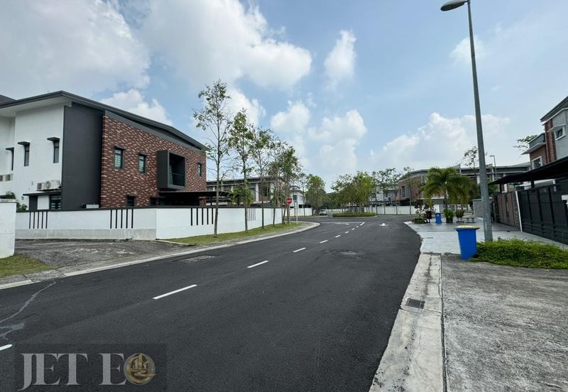 Scarlet @ Bandar Rimbayu