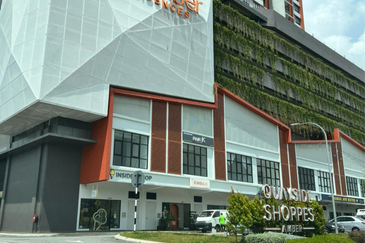 Amber Residence @ twentyfive.7