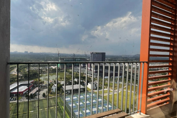 Amber Residence @ twentyfive.7