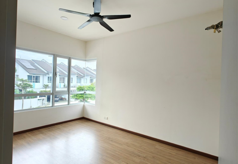 Tropicana Aman Bayan Residences