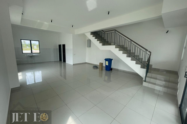 Robin @ Bandar Rimbayu