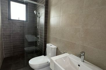 Freesia Residences @ Tropicana Aman