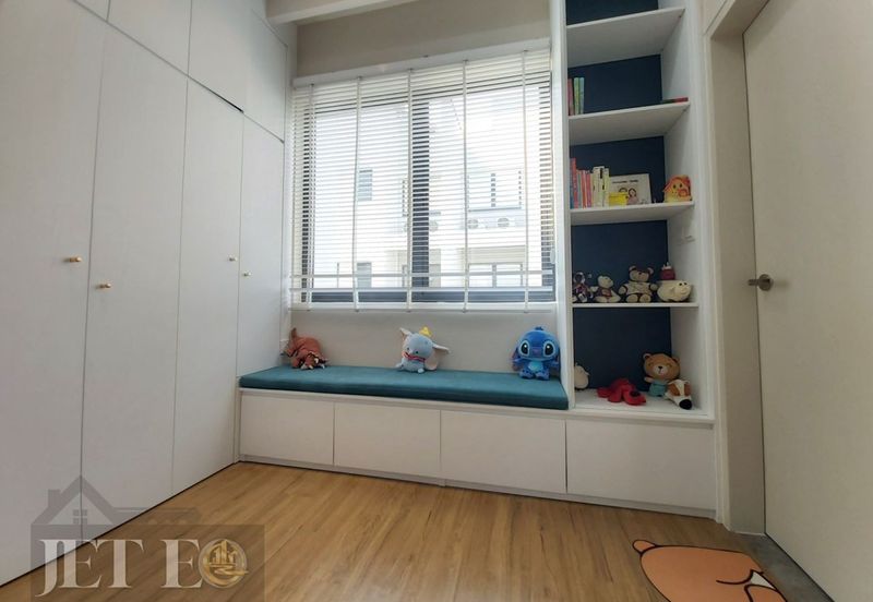 Lucent Residence @ twentyfive.7