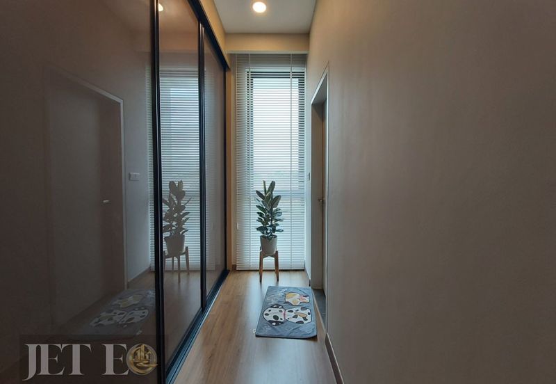 Lucent Residence @ twentyfive.7