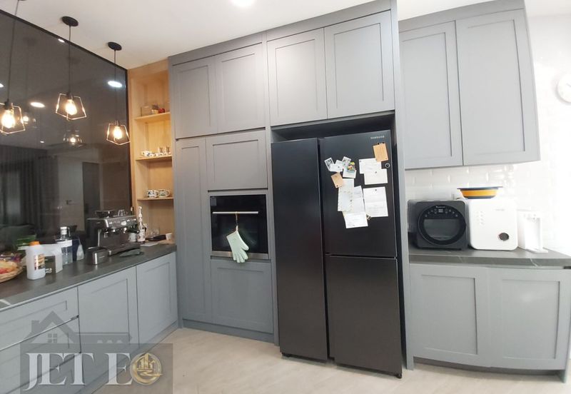 Lucent Residence @ twentyfive.7