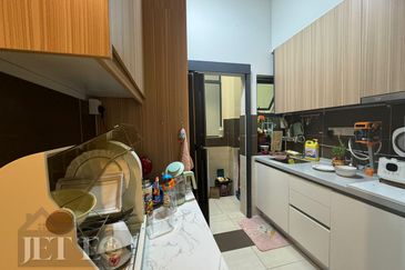 The Maple Residences