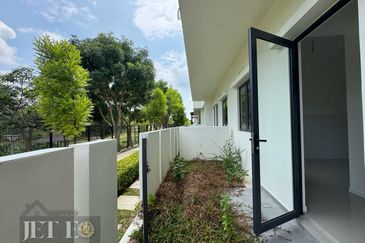 Gemala Residences @ Tropicana Aman