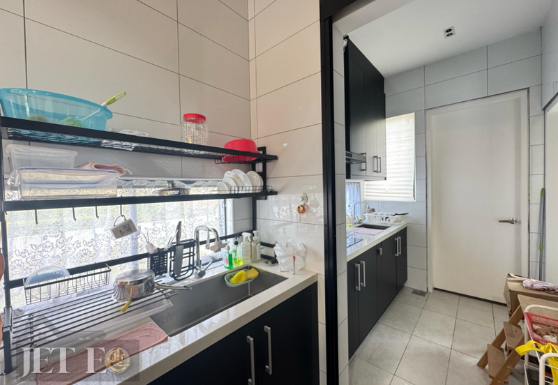 Lucent Residence @ twentyfive.7