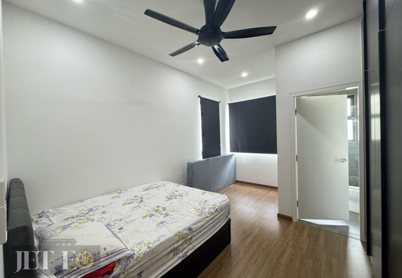 Lucent Residence @ twentyfive.7