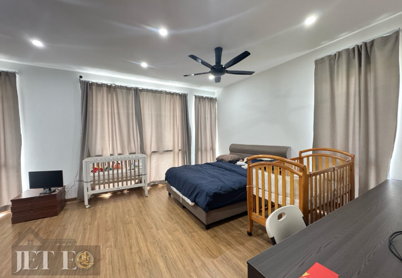 Lucent Residence @ twentyfive.7