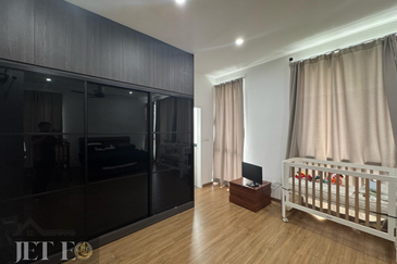 Lucent Residence @ twentyfive.7