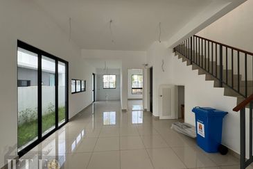 Sencilia @ Eco Sanctuary