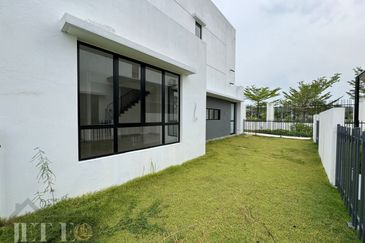 Sencilia @ Eco Sanctuary