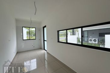 Sencilia @ Eco Sanctuary