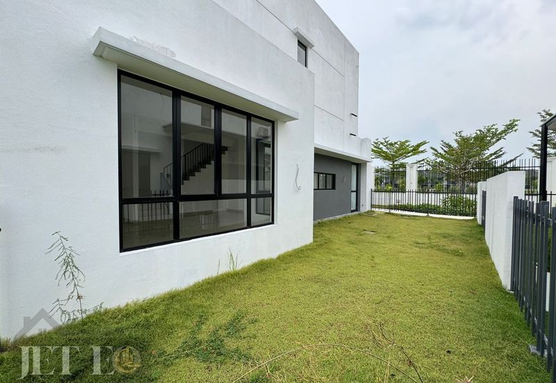 Sencilia @ Eco Sanctuary