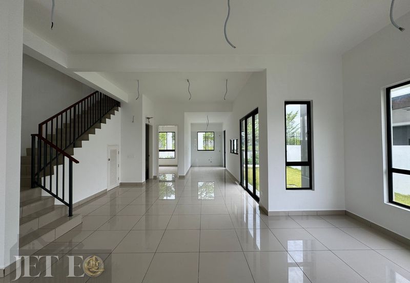 Sencilia @ Eco Sanctuary