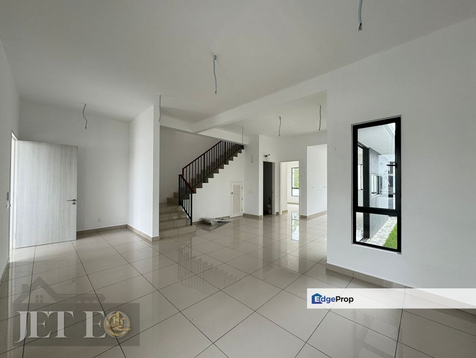 Eco Sanctuary Sencilia Garden Home facing lake view, Selangor, Telok Panglima Garang